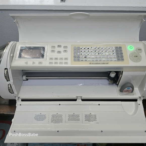 Cricut all occasions cake art cutting machine baking cooking decorating - Picture 4 of 10